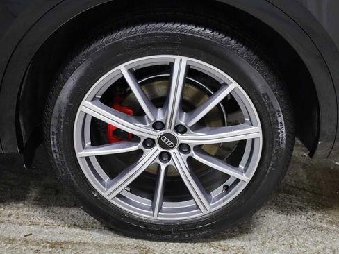 Used 2024 Audi SQ5 Premium Plus w/ Premium Plus Package image 36