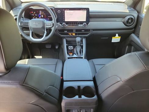 New 2026 Chevrolet Colorado Trail Boss AWD/4WD image 14