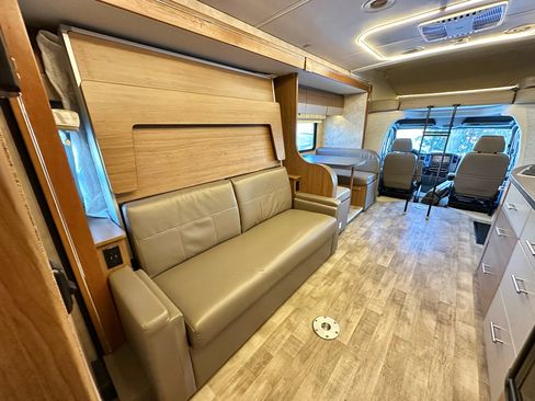 Used 2017 Mercedes-Benz Sprinter 3500 image 66