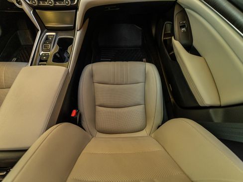 Used 2019 Honda Accord EX-L image 62