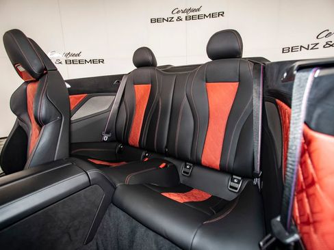 Used 2025 BMW M8 Competition AWD/4WD image 19