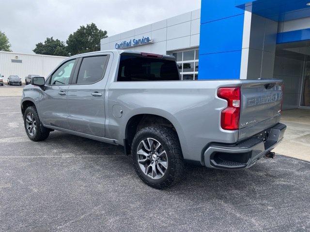 Used 2023 Chevrolet Silverado 1500 RST AWD/4WD image 3