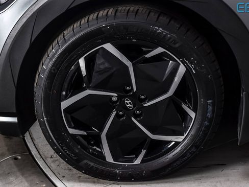 Used 2024 Hyundai Ioniq 5 SEL image 10