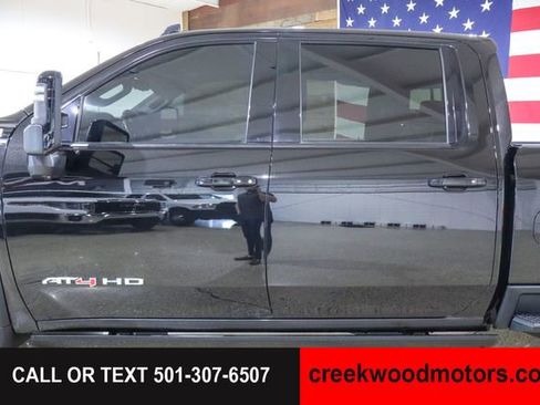 Used 2022 GMC Sierra 2500 AT4 w/ AT4 Premium Plus Package AWD/4WD image 25