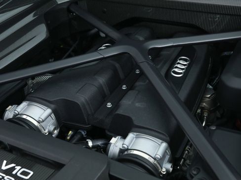 Used 2023 Audi R8 V10 GT image 34