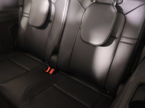 New 2026 Lincoln Aviator AWD image 13
