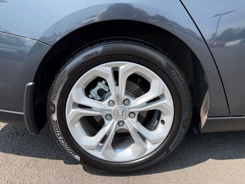 Used 2023 Honda Accord LX image 9