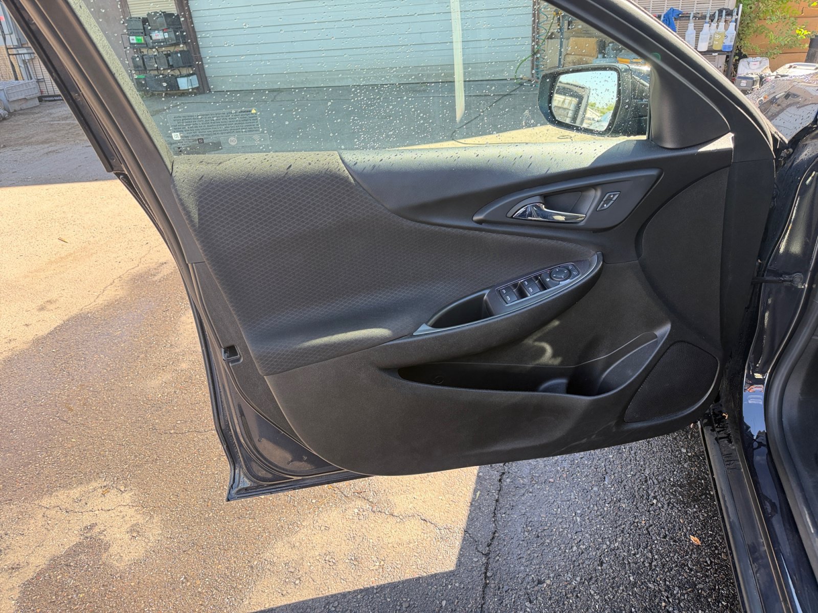 Used 2023 Chevrolet Malibu LT FWD image 19