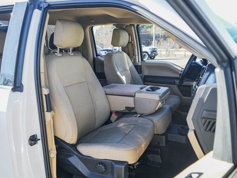 Used 2018 Ford F150 XLT w/ Equipment Group 301A Mid image 11