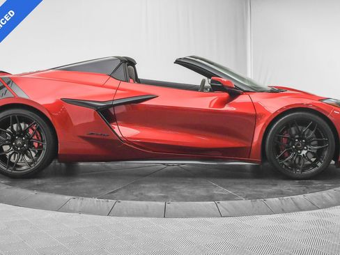Used 2023 Chevrolet Corvette Z06 image 9