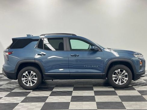 Used 2025 Chevrolet Equinox LT FWD image 8