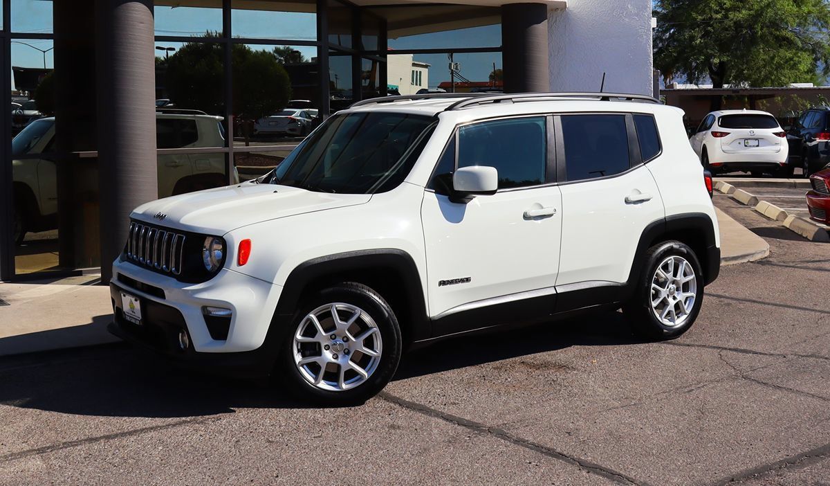 Used 2020 Jeep Renegade Latitude w/ Popular Equipment Group FWD image 3