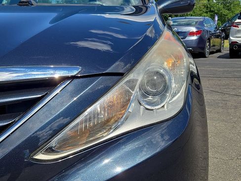 Used 2011 Hyundai Sonata GLS w/ Popular Equipment Pkg 2 FWD image 14