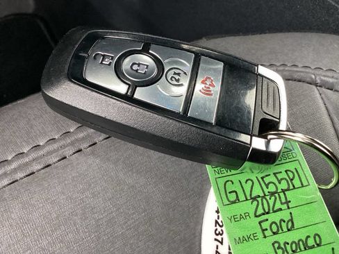 Used 2024 Ford Bronco Big Bend AWD/4WD image 24