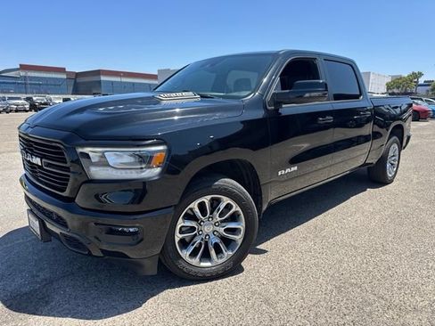 Used 2023 RAM 1500 Laramie AWD/4WD image 15