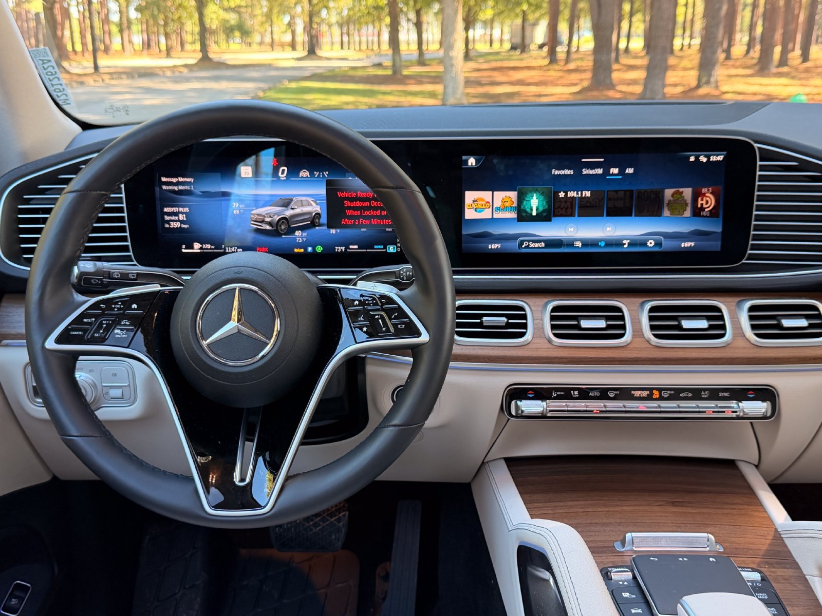 Certified 2026 Mercedes-Benz GLE 450 4MATIC image 3