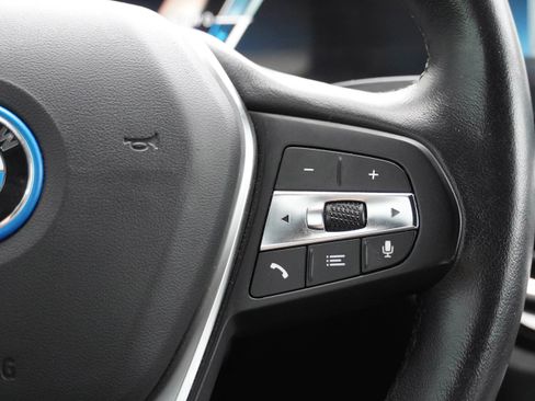 Certified 2023 BMW i4 eDrive40 w/ Premium Package RWD image 20