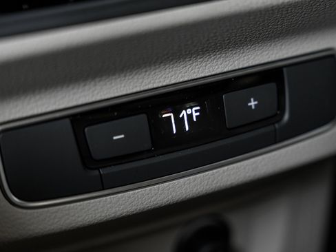 Used 2024 Audi Q5 2.0T Premium Plus image 27