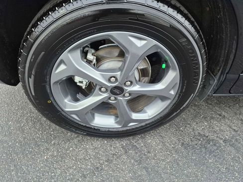 Used 2024 Ford Escape ST-Line image 17