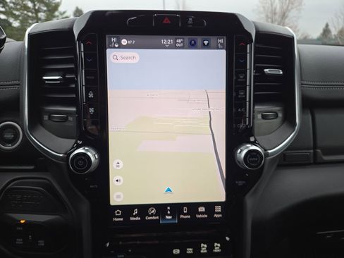 Used 2025 RAM 2500 Laramie image 24