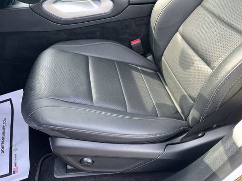 Used 2024 Mercedes-Benz GLE 350 4MATIC image 12
