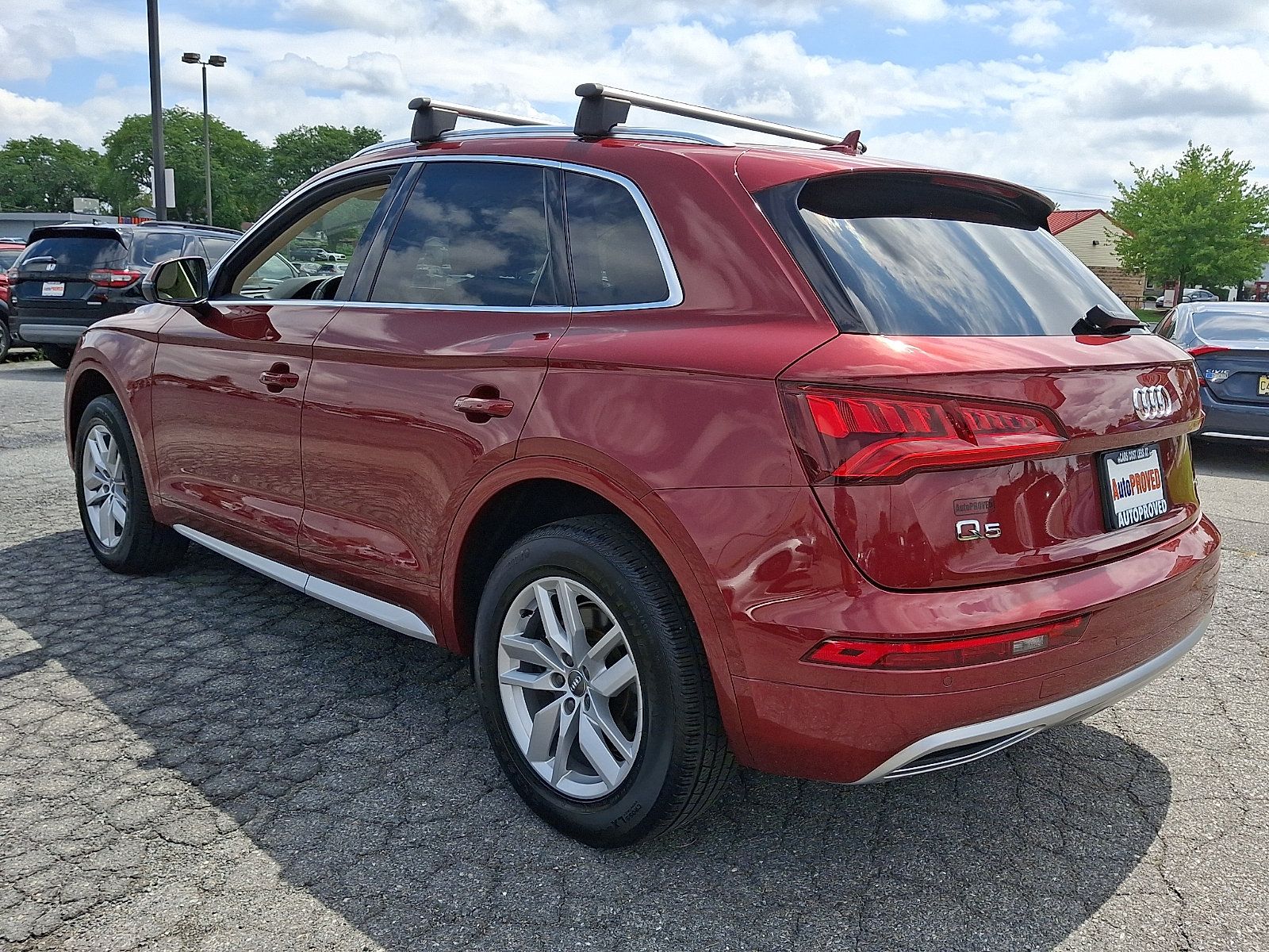 Used 2020 Audi Q5 2.0T Premium w/ Convenience Package AWD/4WD image 4