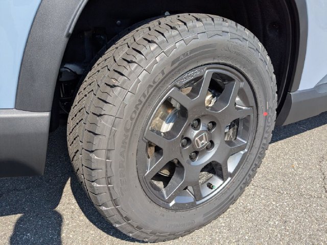 New 2026 Honda Pilot TrailSport image 9