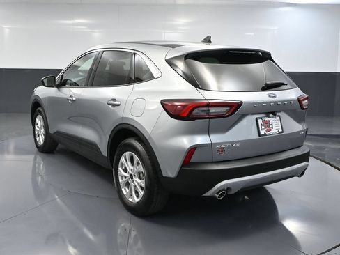 Used 2024 Ford Escape Active AWD/4WD image 9