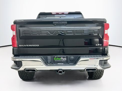 Used 2021 Chevrolet Silverado 1500 LTZ w/ LTZ Premium Package AWD/4WD image 7