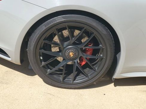 Used 2018 Porsche 911 Carrera GTS image 13