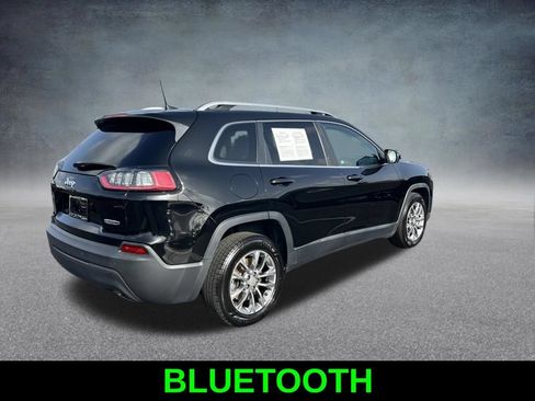 Certified 2021 Jeep Cherokee Latitude Lux w/ Sun & Sound Group FWD image 5