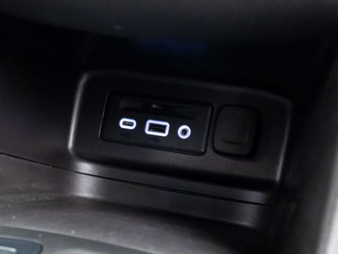 Used 2024 Chevrolet Equinox RS image 21