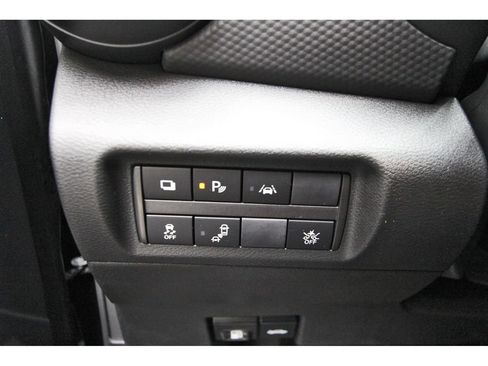 Used 2025 Nissan Kicks Play S FWD image 21