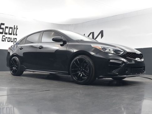 Certified 2021 Kia Forte GT image 31