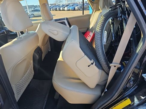 Used 2019 Toyota 4Runner SR5 image 27