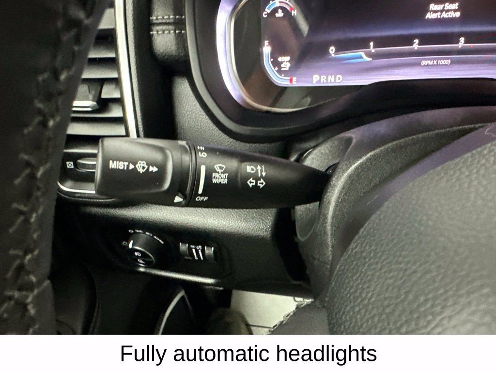 Used 2026 RAM 2500 Laramie AWD/4WD image 39