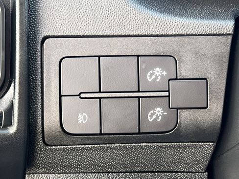 Used 2024 RAM ProMaster 3500 w/ Delivery Van Package image 31