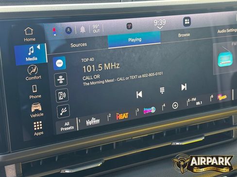 New 2026 Jeep Gladiator Sport AWD/4WD image 25