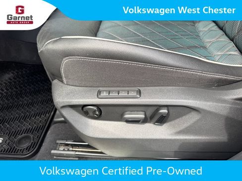 Certified 2024 Volkswagen Atlas Cross Sport SEL Premium R-Line AWD/4WD image 15