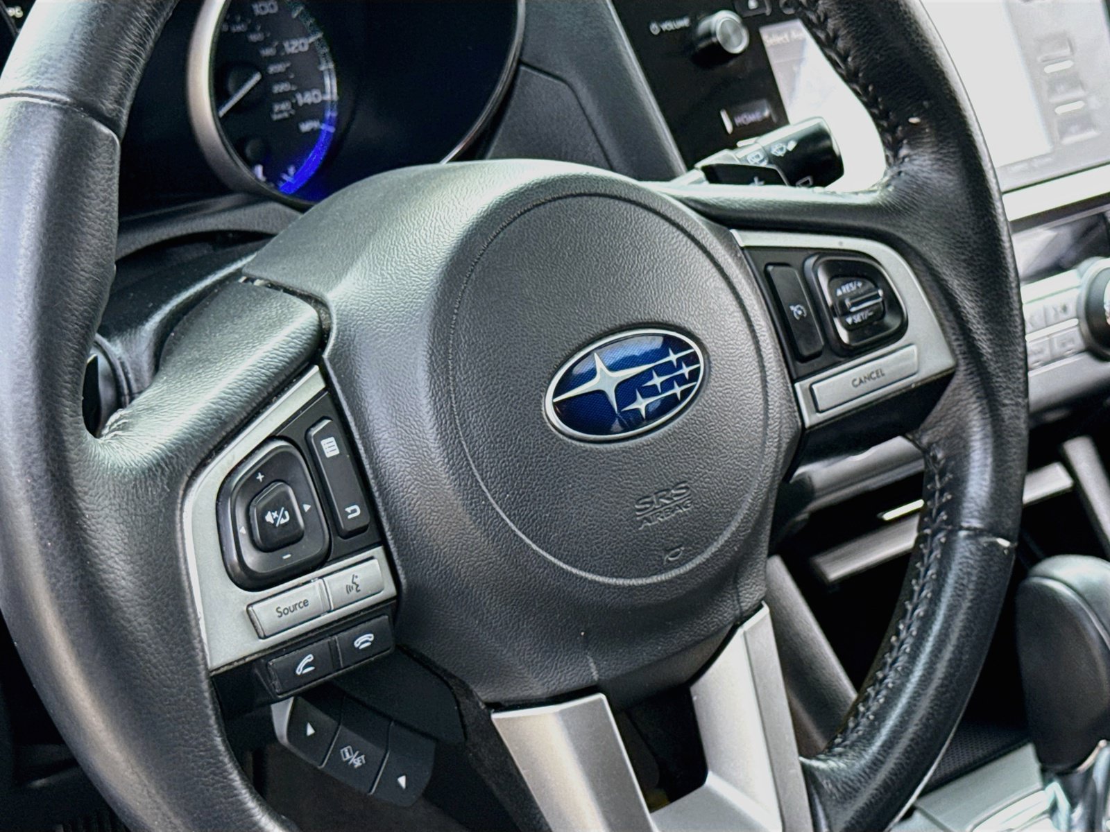 Used 2017 Subaru Outback 2.5i Premium AWD/4WD image 12