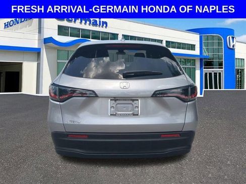 New 2026 Honda HR-V LX image 4