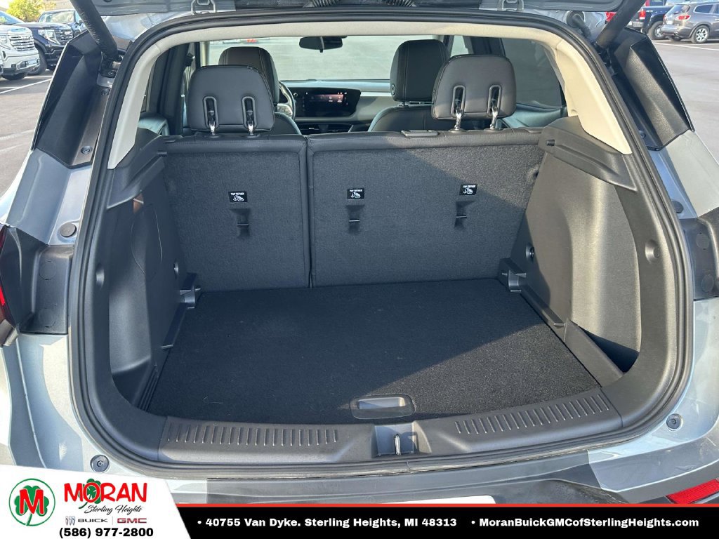 Certified 2026 Buick Encore GX Preferred w/ Comfort Package FWD image 9