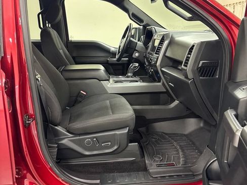 Used 2018 Ford F150 XLT w/ Equipment Group 302A Luxury AWD/4WD image 23