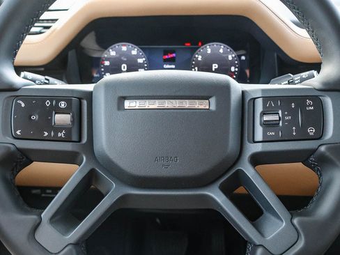 New 2026 Land Rover Defender 110 X-Dynamic SE image 36