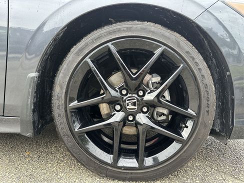 Used 2025 Honda Civic Sport image 18