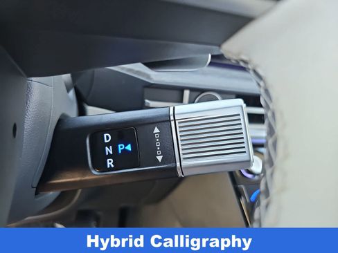Certified 2025 Hyundai Santa Fe Calligraphy AWD/4WD image 21