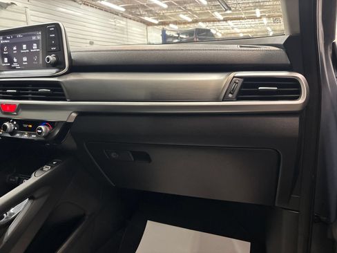Used 2020 Kia Telluride S AWD/4WD image 29