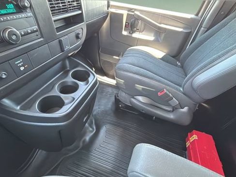 Used 2025 GMC Savana 2500 w/ Driver Convenience Package RWD image 17