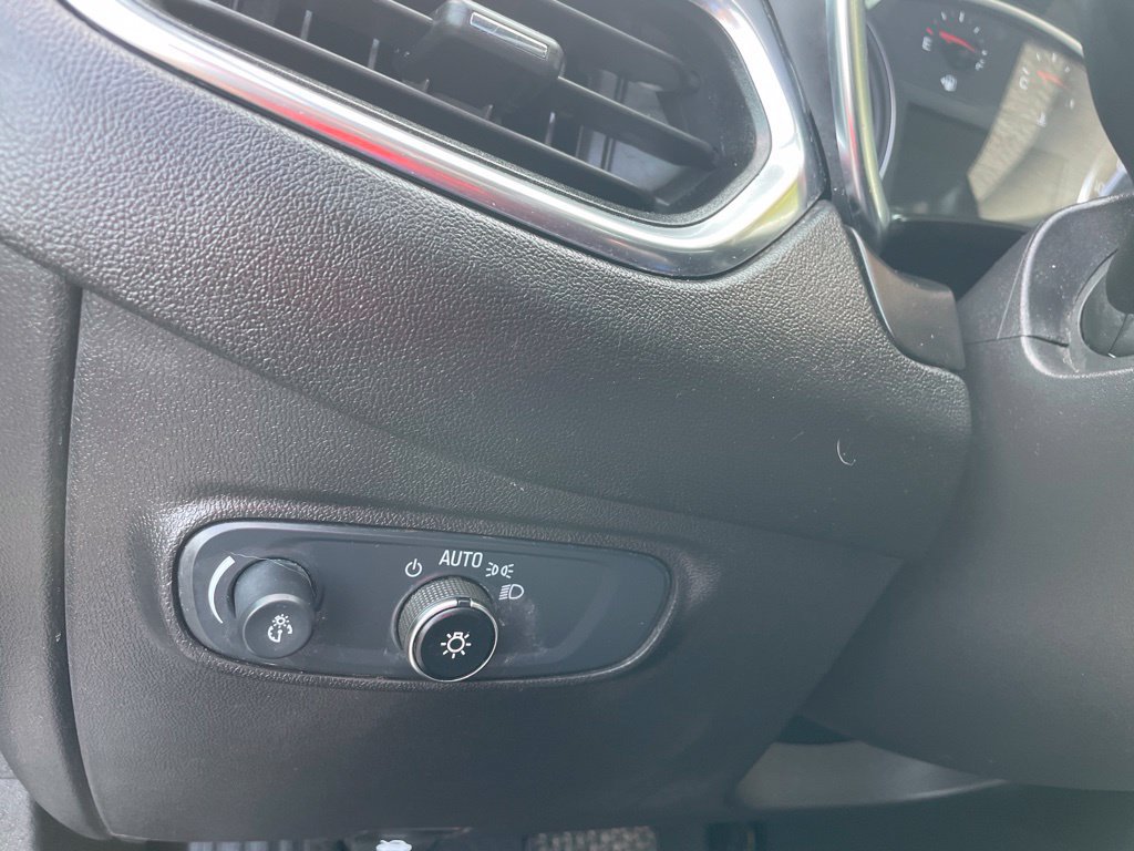 Used 2024 Chevrolet Equinox LT AWD/4WD image 15