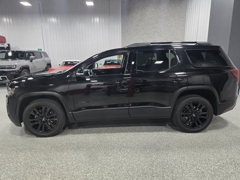 Certified 2023 GMC Acadia SLT w/ Elevation Edition AWD/4WD image 2